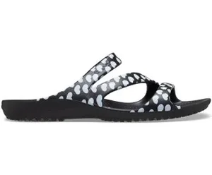 Score Up to 50% Off Crocs Sandals + Extra 5% on Prepaid Orders!
