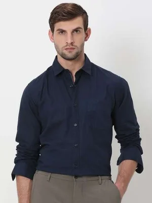 Grab Up to 68% Off on Mufti Clothing!