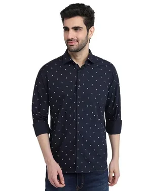 Grab Up to 63% Off on Raymond Apparel!