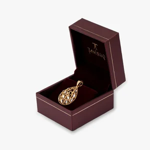 Grab 10% Off on Making Charges for Gold Pendant!